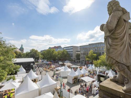Der Opernplatz in Hannover von oben fotografiert am Entdeckertag.