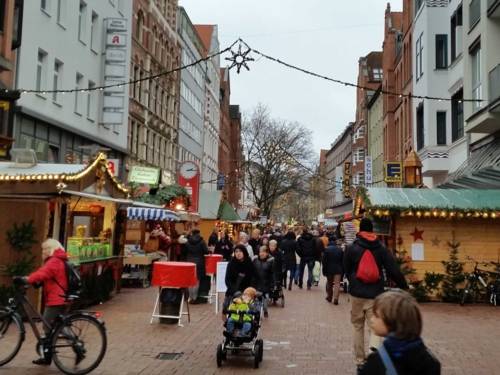 Weihnachtsmarkt Lister Meile