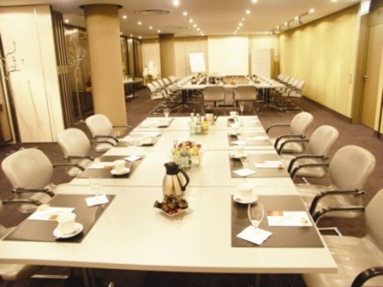 Airport Conference Center