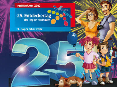 Collage aus den Bestandteilen des Programmhefttitelbildes aus dem Jahr 2012: Die Entdeckertagsfamilie neben einer großen 25, dahinter steigen die Explosionen eines Feuerwerkes in den Himmel auf. Collage aus den Bestandteilen des Programmhefttitelbildes aus dem Jahr 2012: Die Entdeckertagsfamilie neben einer großen 25, dahinter steigen die Explosionen eines Feuerwerkes in den Himmel auf.