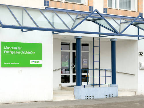 Blick auf den Eingang des Museums für Energiegeschichte(n) Blick auf den Eingang des Museums für Energiegeschichte(n)