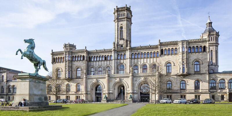 Schlossähnliches Gebäude Schlossähnliches Gebäude
